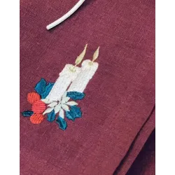 White Burgundy Linen Christmas Tablecloth Napkins